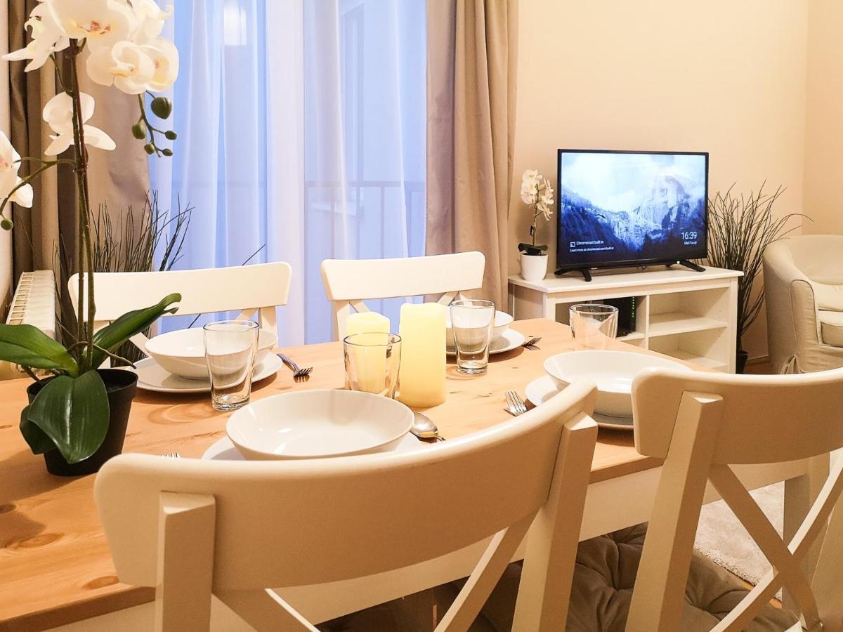 Filinhome Papa Suite 3 Novi Sad Eksteriør bilde