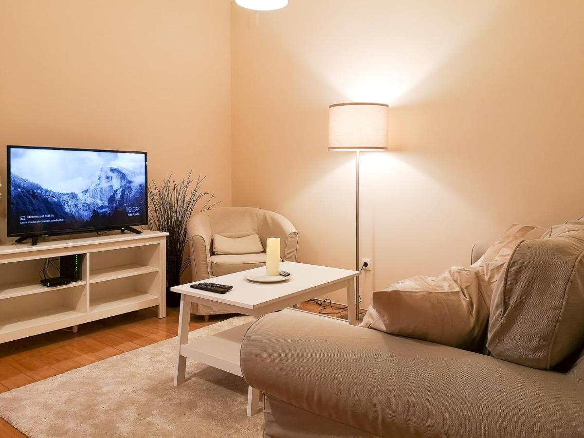 Filinhome Papa Suite 3 Novi Sad Eksteriør bilde