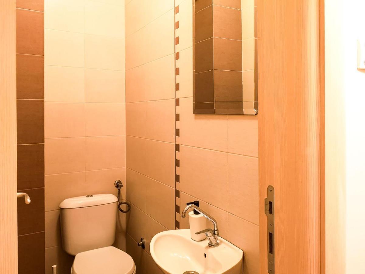 Filinhome Papa Suite 3 Novi Sad Eksteriør bilde