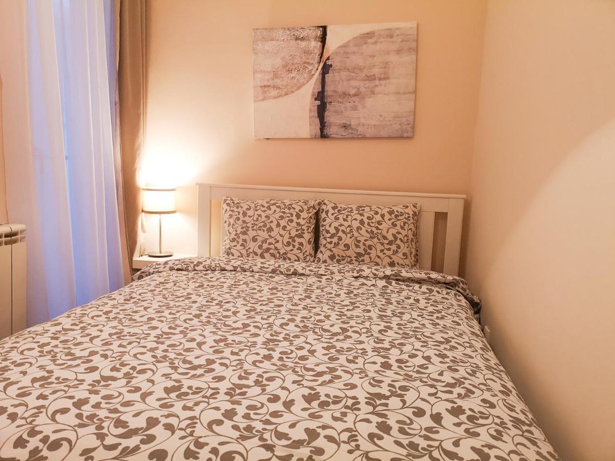 Filinhome Papa Suite 3 Novi Sad Eksteriør bilde